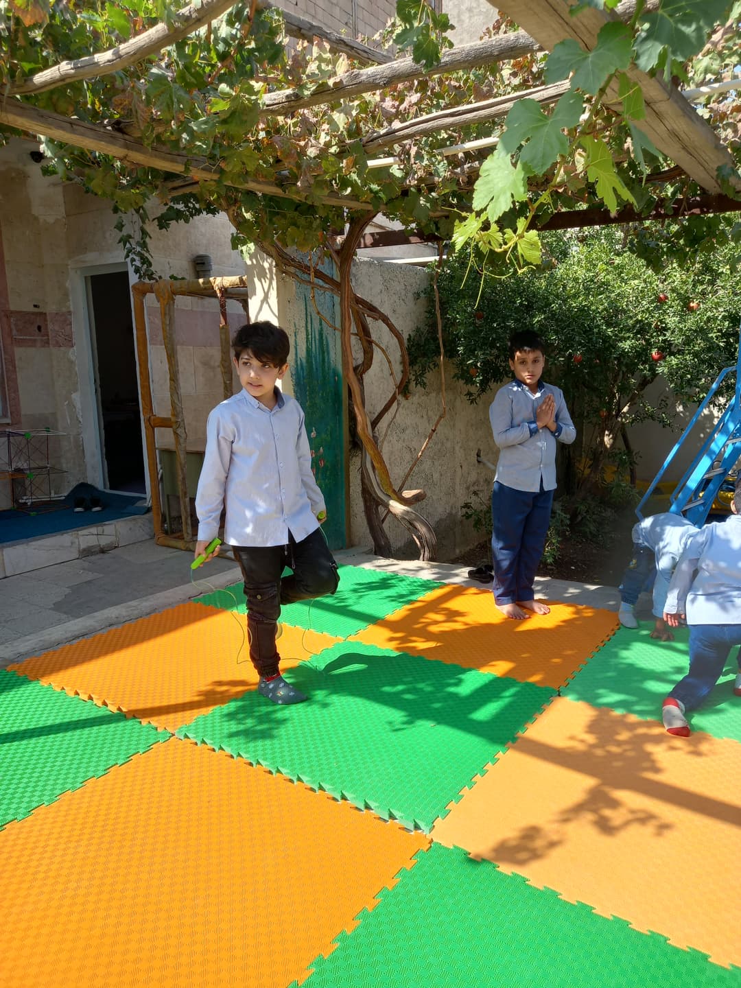 دبستان غیر دولتی کریم مهر